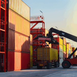 When combined with digital freight company infrastructure, last-mile alternatives also support real-time freight tracking, LTL optimization, and dynamic routing