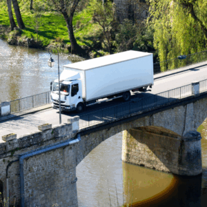 Digital platforms allow you to book, track, manage, and pay for freight from one place. They reduce errors, automate documentation, and provide real-time quoting and integration with ERP/TMS systems.