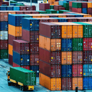 A systematic literature review on Green Supply Chain Management (GSCM) finds that responsible logistics aligns environmental, economic, and social dimensions through coordinated practices