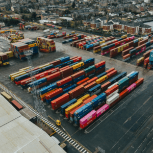 This is where door-to-door international services provided by freight forwarding companies with coverage in the United States come into play